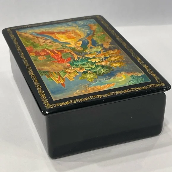 Vintage Artist Signed Russian Hand Painted Lacquerware Wood Box GOLDILOCK & BOY